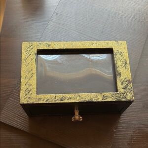 Black and Gold Jewelry Box